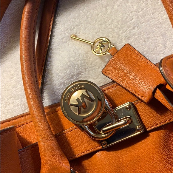 Michael Kors tote - Picture 4 of 4